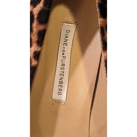 Diane Von Furstenberg leopard print heels - Picture 6 of 9